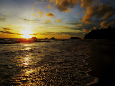 Koh Chang - Yellow Mirror