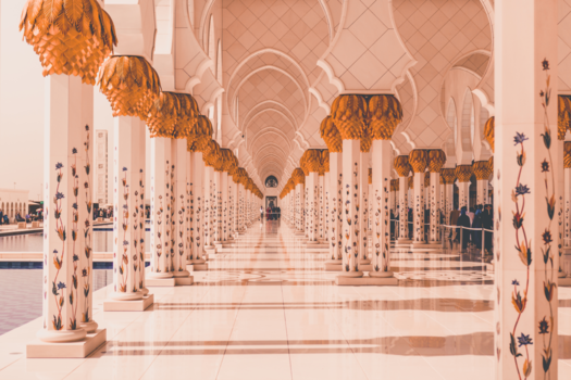 Dubai - Grande Mosque in Abu Dhabi