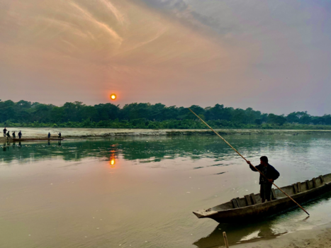 Nepal - Kano in Chitwan