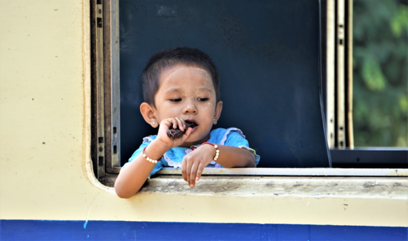 Myanmar - In de trein Pyin Oo Lwin naar Goteik