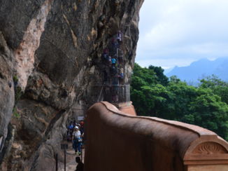 Sigiriya - Sigiriya: halverwege de top