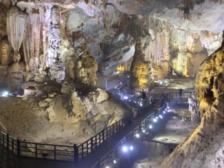 Phong Nha-Ke Bang National Park - Paradise Cave