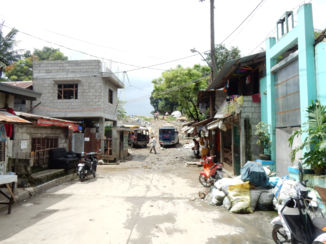 Filipijnen - One of the way's to the rubbish dump