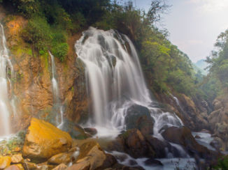 Vietnam - Waterval in de buurt bij Sapa.