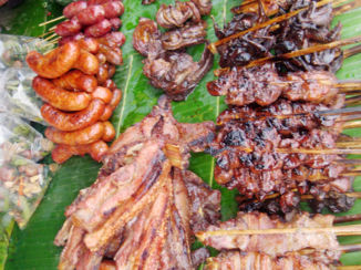 Laos - Lekker geroosterd vlees!