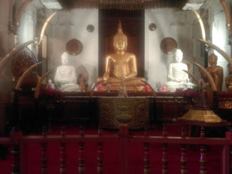 Sri Lanka - Temple of tooth
