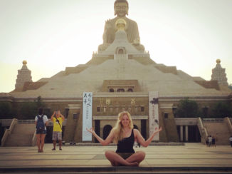 Taiwan - Big Buddha in Koahsiung