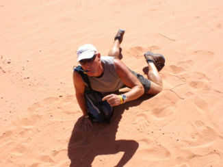 Jordanië - Geintje in Wady Rum woestijn