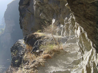 Tiger Leaping Gorge - Uitgehouwen paden