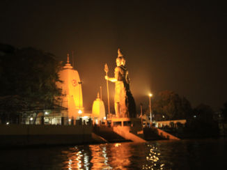 Calcutta (Kolkata) - Tempel aan de Hoogly river