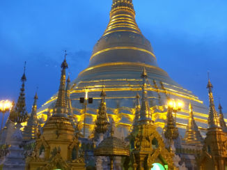 Myanmar - Schwedagonpagode, s'avonds