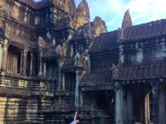 Angkor Wat - Yoga in de hoofdtempel