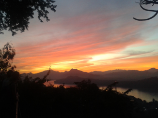 Luang Prabang - Zonsondergang van Mount Phousy