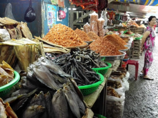 Rondreis Zuid-Vietnam - Waterrijk dus veel, gedroogde, vis