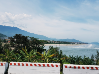 Rondreis langs de kust van Vietnam - Wolkenpas