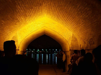 Iran - Zanger in Isfahan