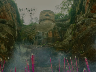China - Big big Buddha!