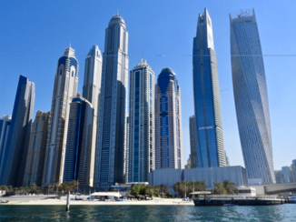 Dubai - Architectuur Dubai van af de boot