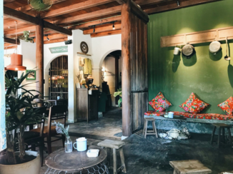 Riksja Vietnam - Cong café Hoi An