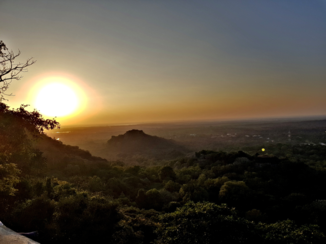 Sri Lanka - Sunset at Mihintale ceremony