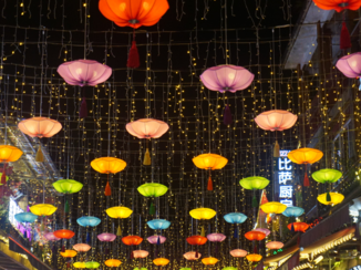 Yangshuo - West street lichtjes