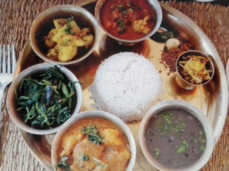 Nepal - Inlands gerecht: Dal Bhat