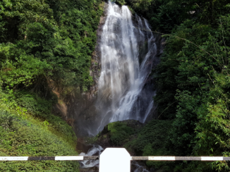 Adam's Peak - waterval onderweg naar Adams peak