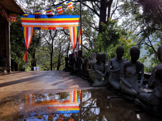 Adam's Peak - versiering onderweg naar beneden