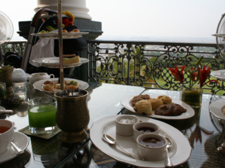 Hyderabad en Secunderabad - High tea in Falaknuma Palace