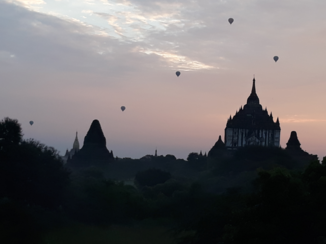 Myanmar - sunrise by Bagan