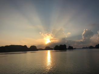 Halong Bay - Zonsopgang Halong Bay