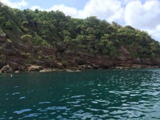 Vietnam - Één van de vele eilandjes om bij te snorkelen of te duiken